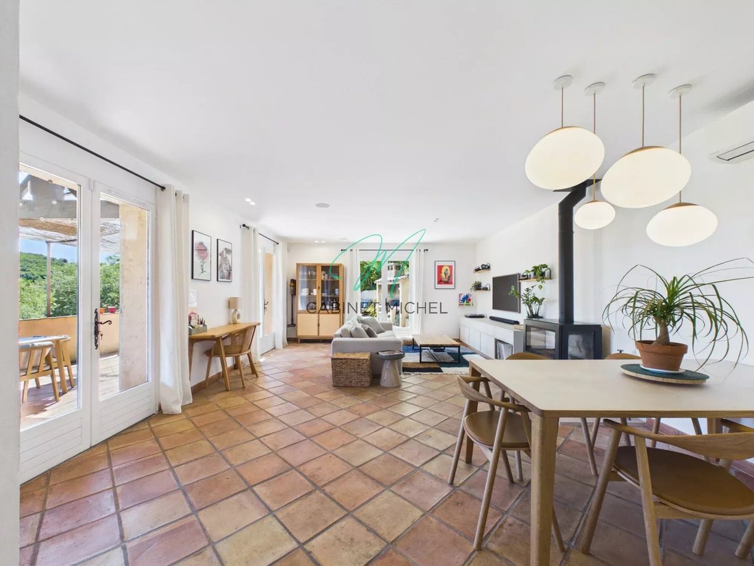 House in Grasse, Provence-Alpes-Côte d'Azur, France 5 - 17907452