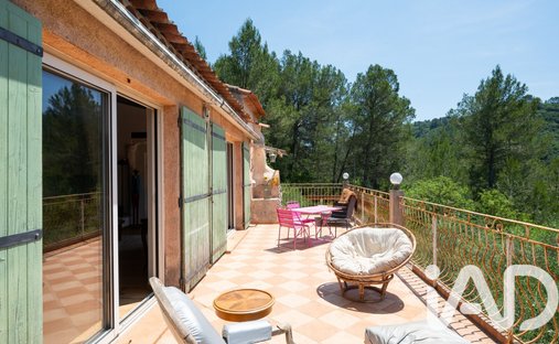 House in Belgentier, Provence-Alpes-Côte d'Azur, France 1