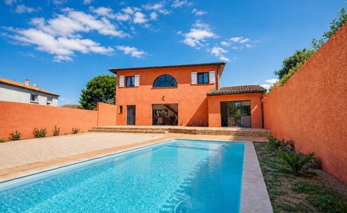 Villa in Pomerols, Occitania, France 1