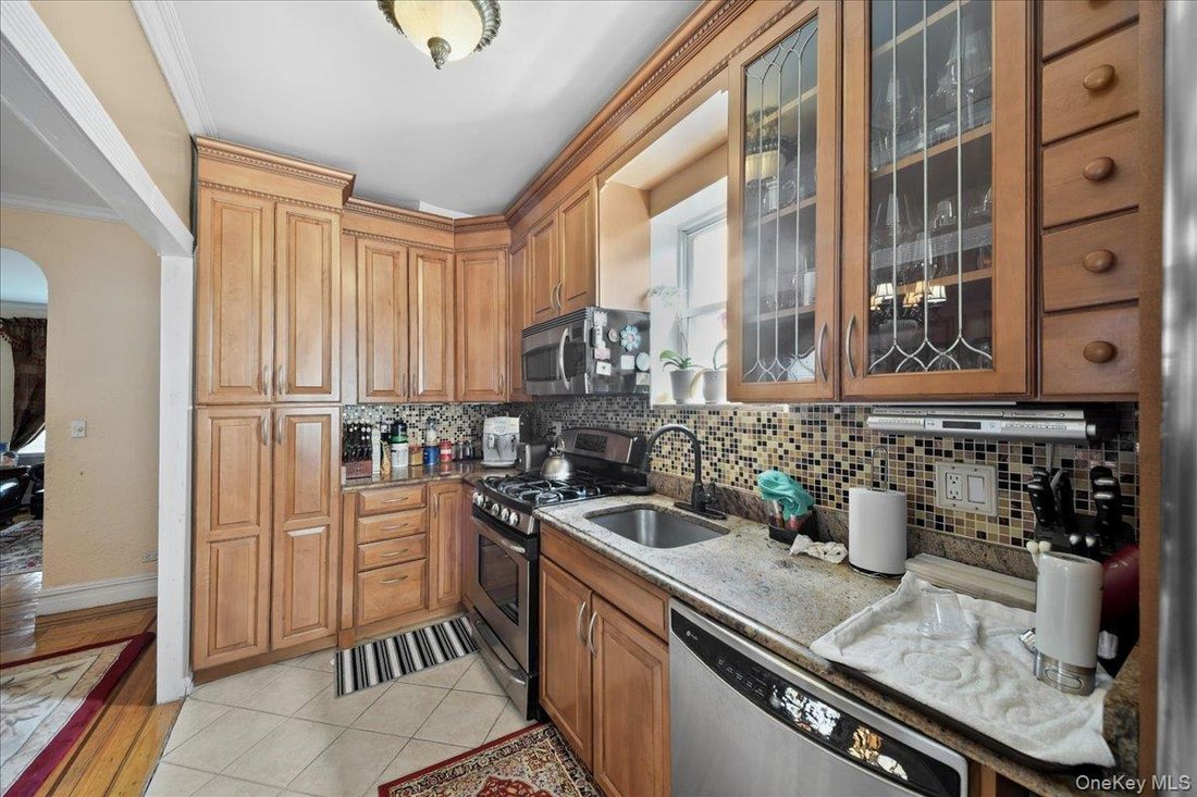 House in New York, New York, United States 3 - 17911380