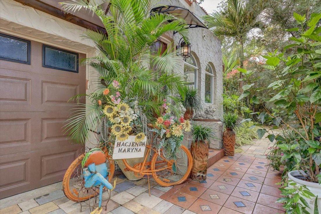House in St. Petersburg, Florida, United States 2 - 17905835