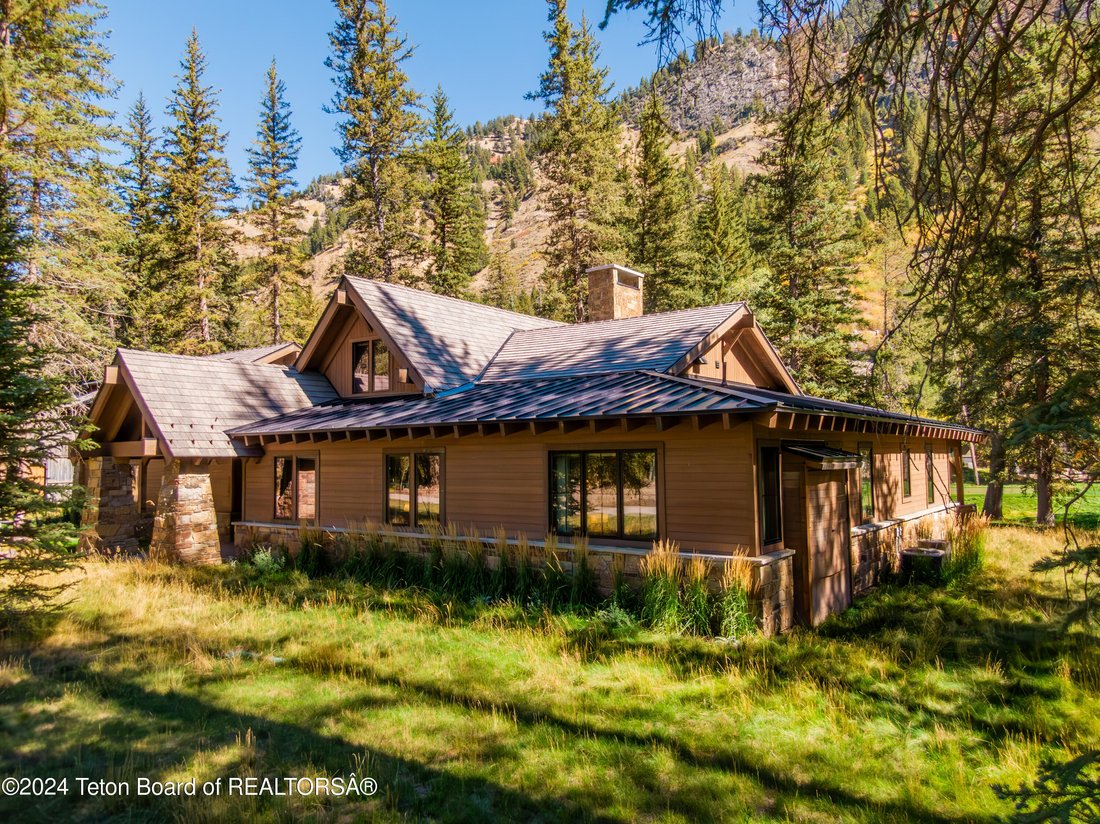 House in Jackson, Wyoming, United States 2 - 17910447