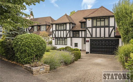 House in Ferney Hill, Enfield, England 1