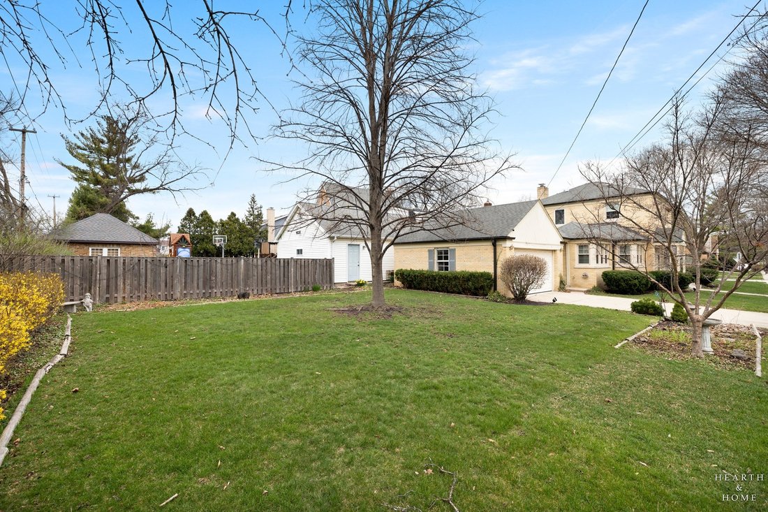 House in Mount Prospect, Illinois, United States 5 - 17909997