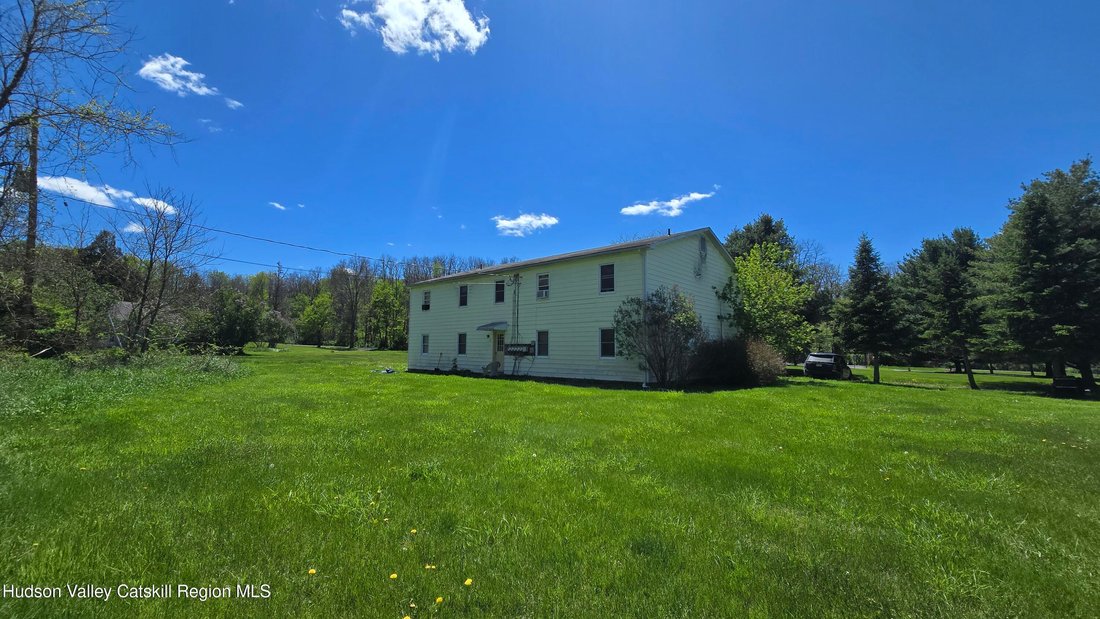 Ghent, New York, United States 5 - 17909365