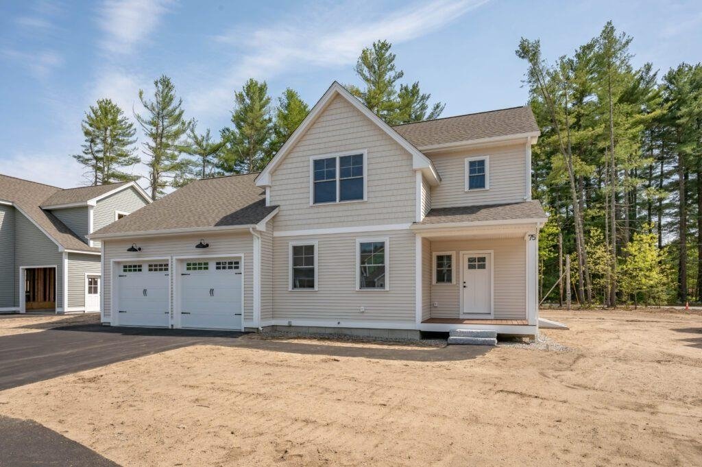 Condo in Nashua, New Hampshire, United States 1 - 17911397