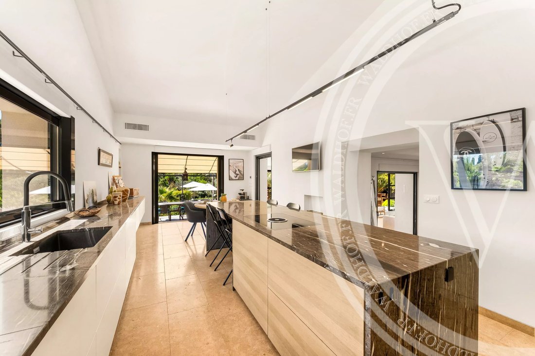 Villa in Zone Est Diffuse, Saint-Tropez, France 3 - 17908098