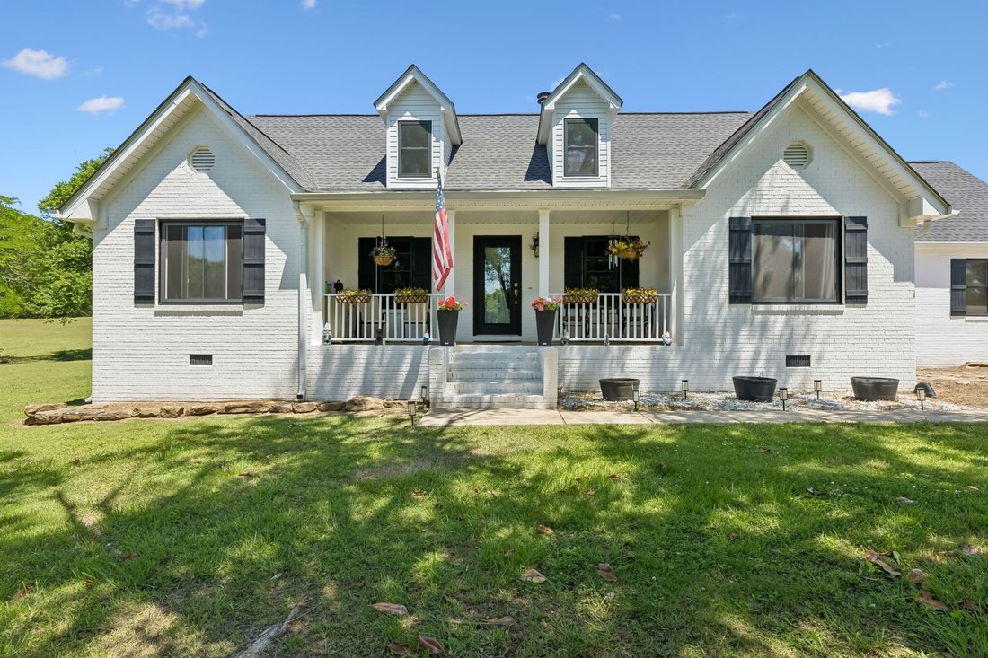 House in College Grove, Tennessee, United States 1 - 17905227