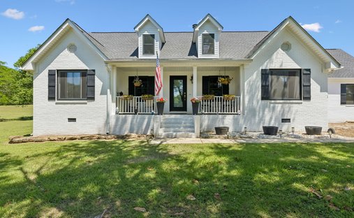 House in College Grove, Tennessee, United States 1