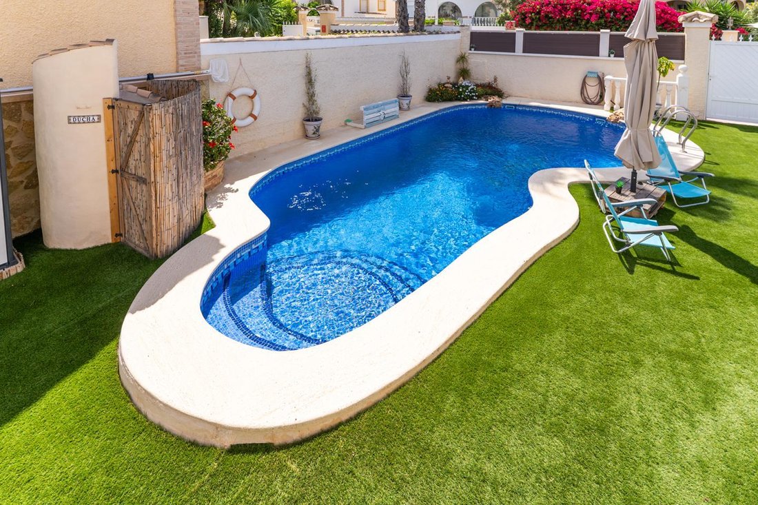 Villa in Santa Pola, Valencian Community, Spain 2 - 17905375