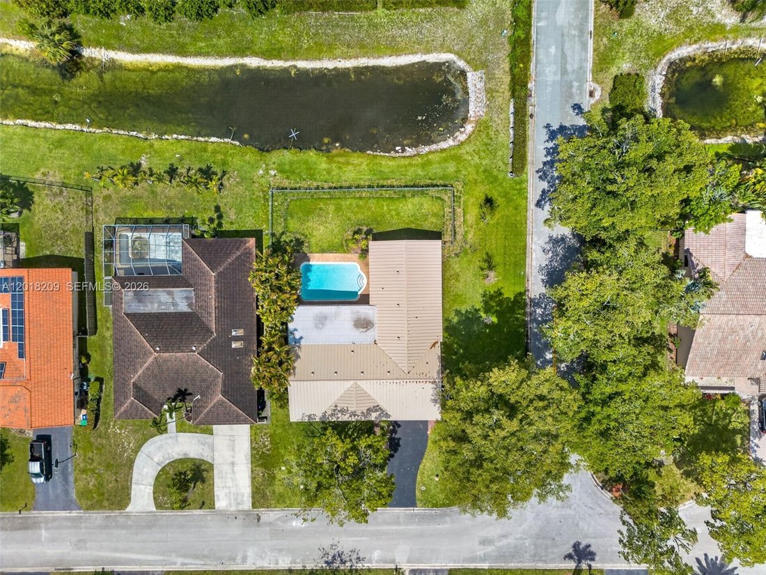 House in Coral Springs, Florida, United States 1 - 17909819