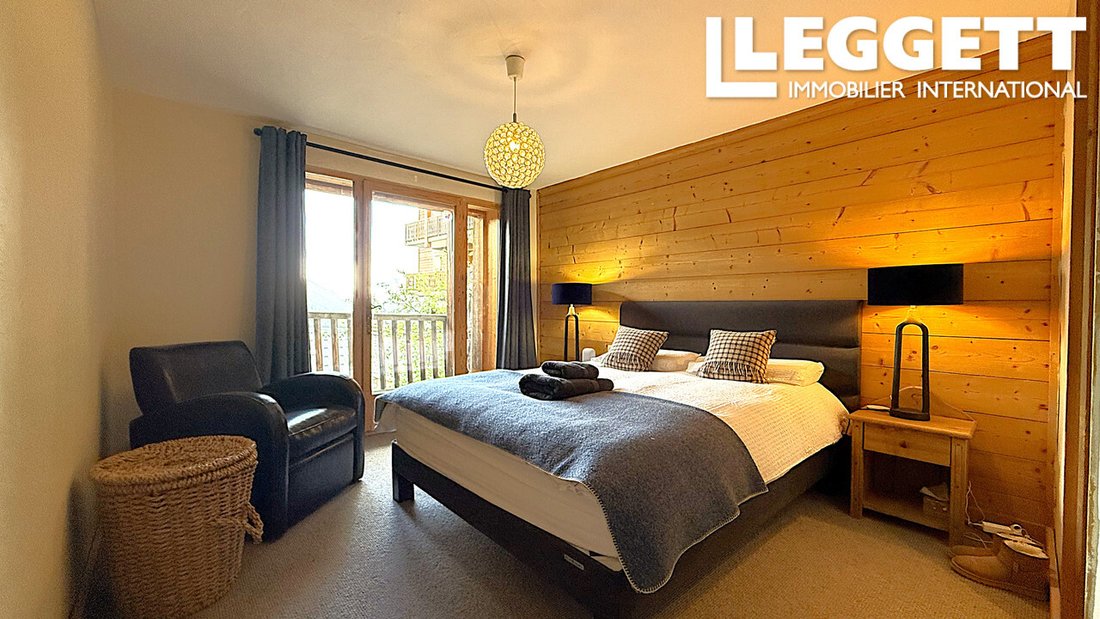 Chalet in Sainte-Foy-Tarentaise, Auvergne-Rhône-Alpes, France 3 - 17892283