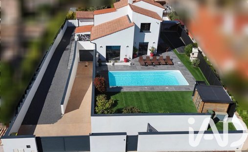 House in Portiragnes, Occitania, France 1