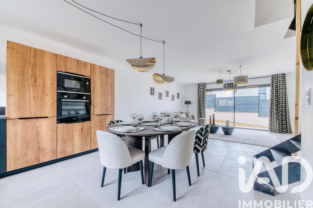 Apartment in Limonest, Auvergne-Rhône-Alpes, France 2 - 17911548