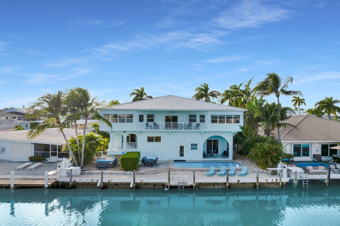 Key Colony Beach, Florida, United States 2 - 17906202
