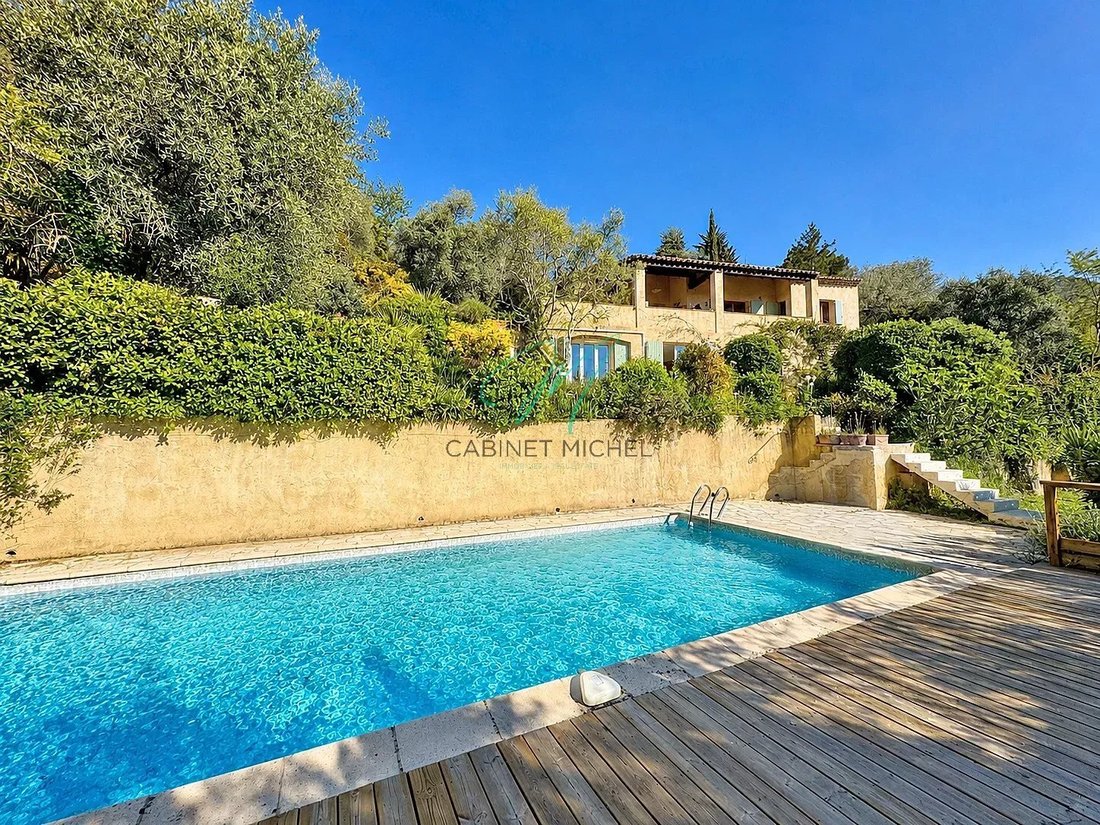 House in Grasse, Provence-Alpes-Côte d'Azur, France 3 - 17907452
