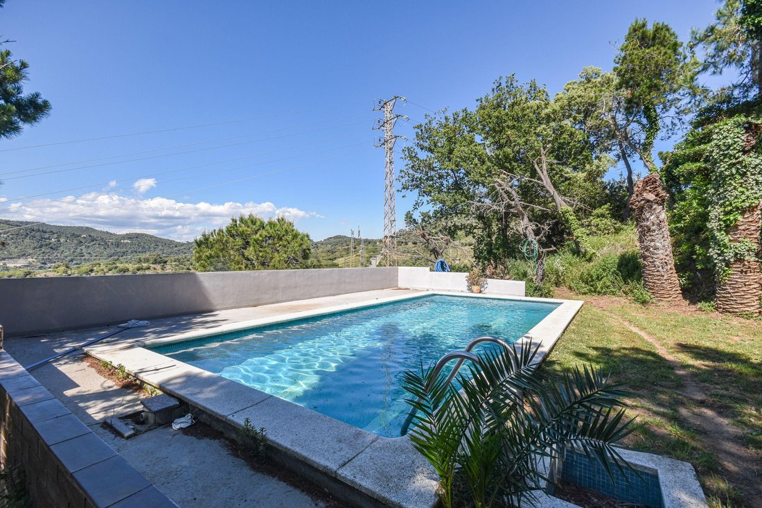 Villa in Esplugues de Llobregat, Catalonia, Spain 1 - 17910978