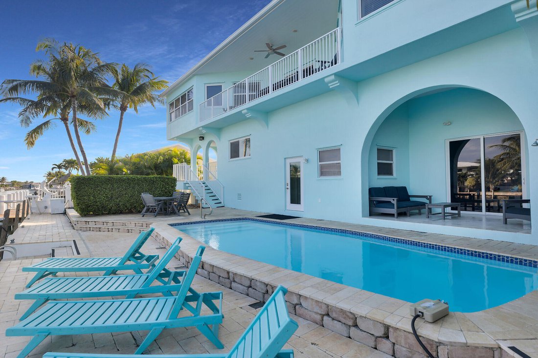 Key Colony Beach, Florida, United States 5 - 17906202