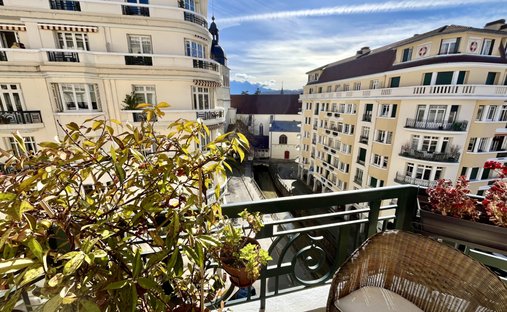 Wohnung in Annecy, Auvergne-Rhône-Alpes, Frankreich 1