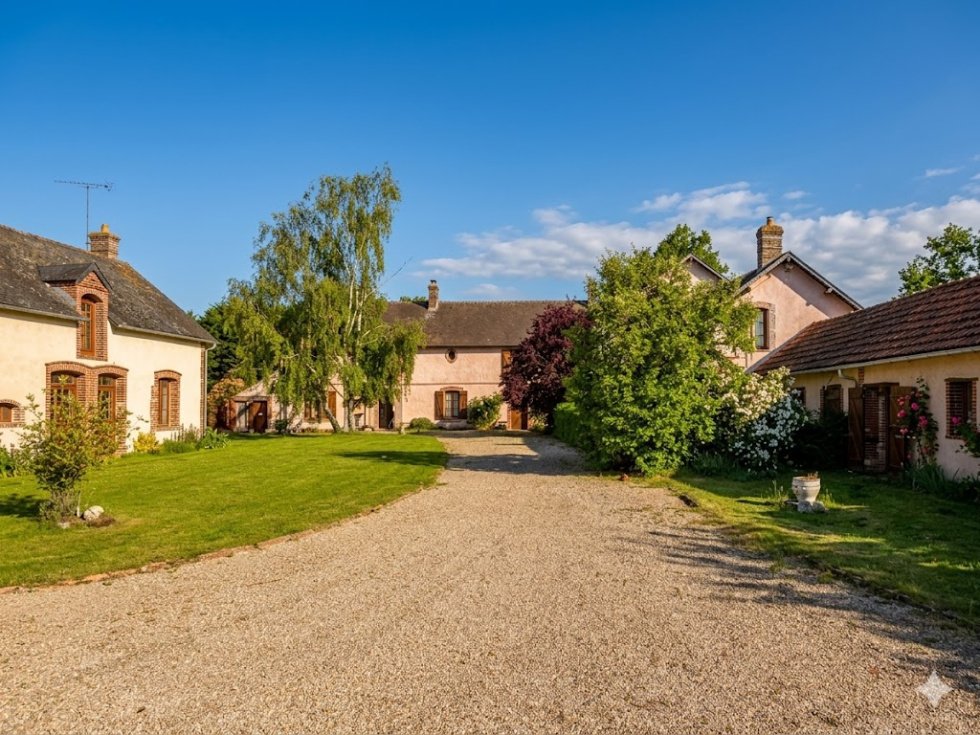 House in Houdan, Ile-de-France, France 1 - 17910030
