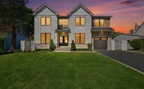 House in Salisbury, New York, United States 1