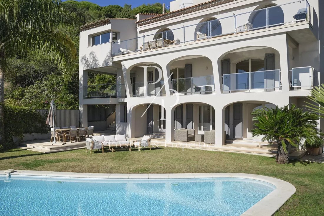 Villa in La Californie, Cannes, France 1 - 15303652