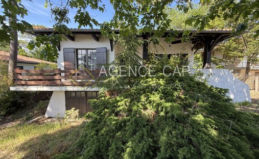 Villa in Aiguillon, Arcachon, France 1