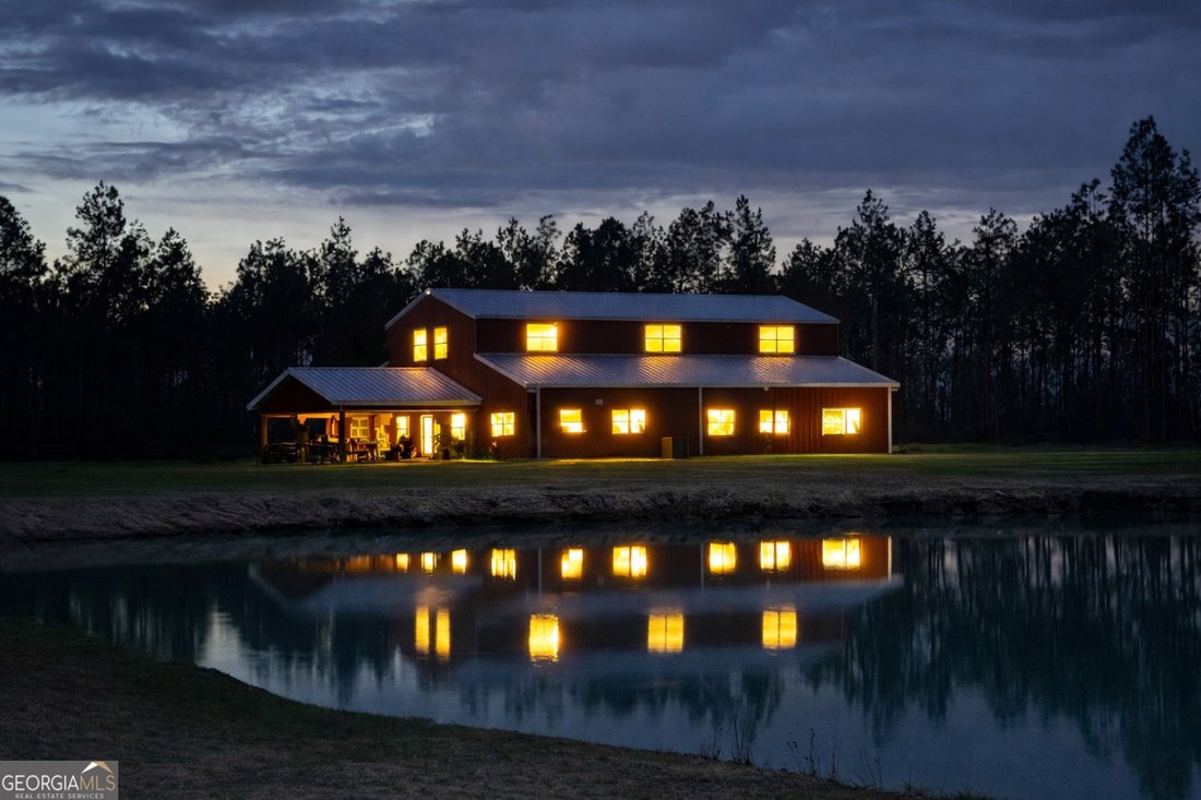 House in Hazlehurst, Georgia, United States 1 - 17911332