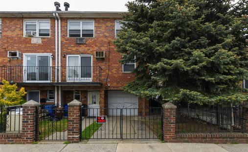 House in New York, New York, United States 1