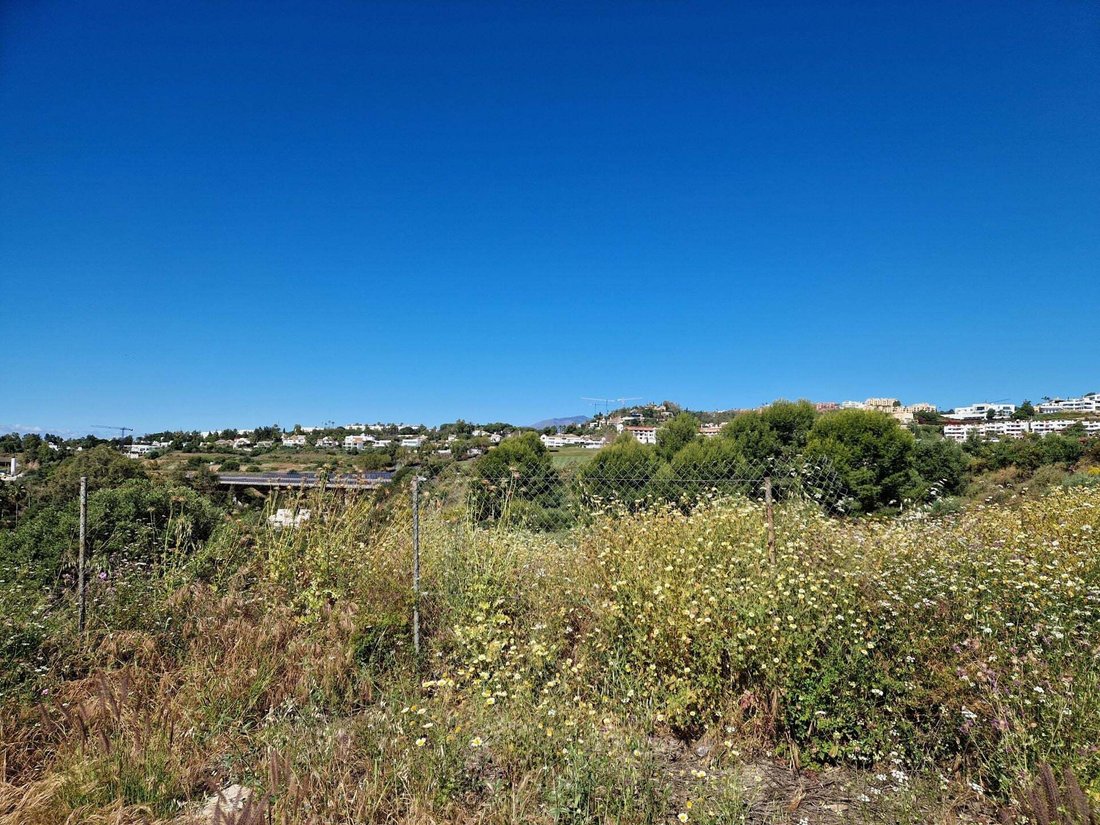 Land in Nueva Andalucia, Marbella, Spain 3 - 17910879