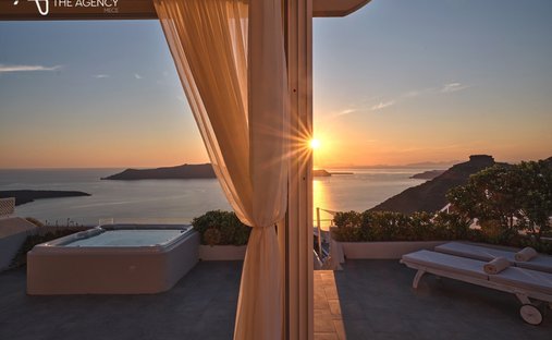Villa in Thira, Aegean, Griechenland 1