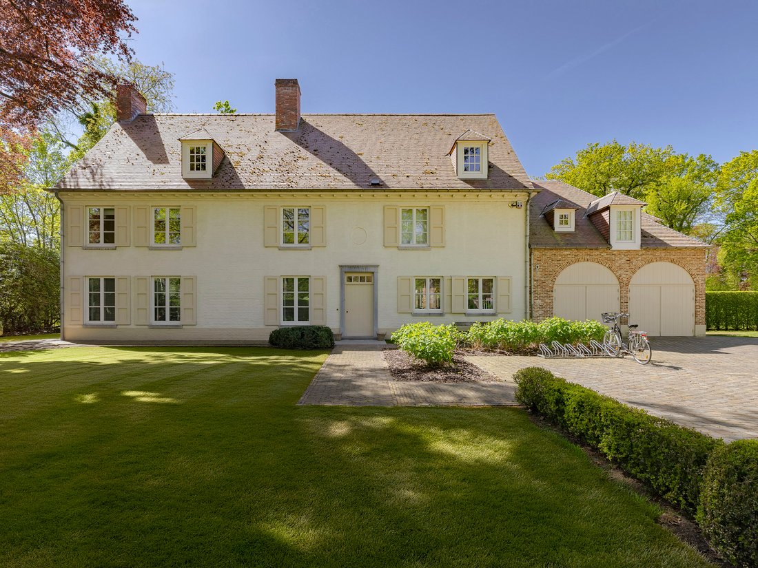 House in Brasschaat, Flanders, Belgium 4 - 17911174