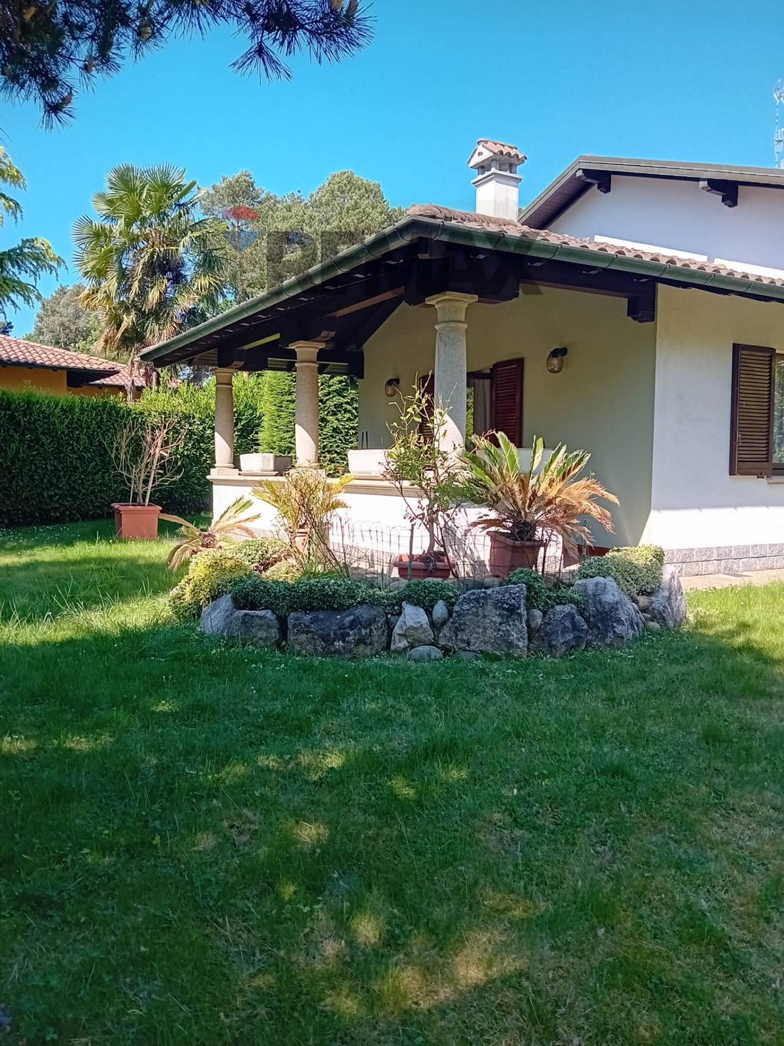 Villa in Carnago, Lombardy, Italy 2 - 17911902