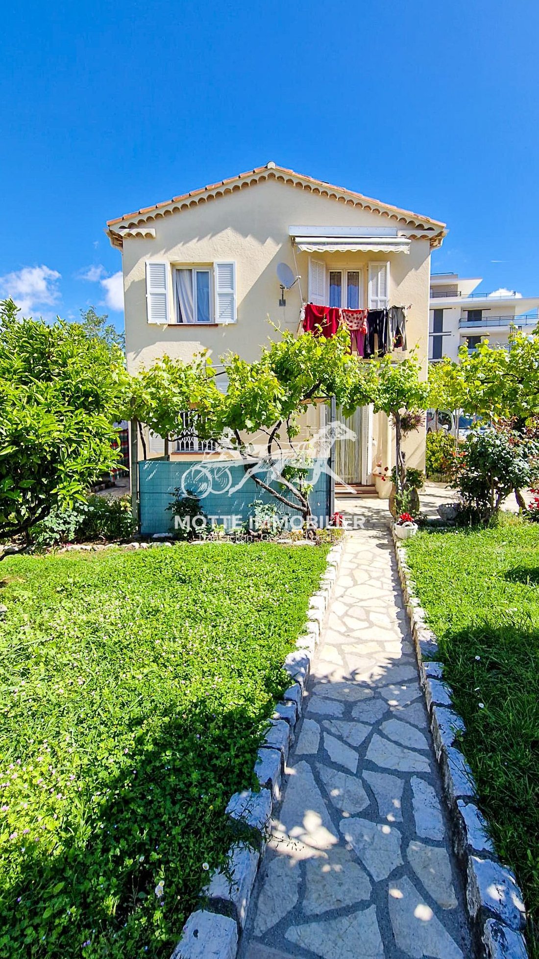 House in Val de Cagne-Colline Route de Vence, Cagnes-sur-Mer, France 1 - 17912483