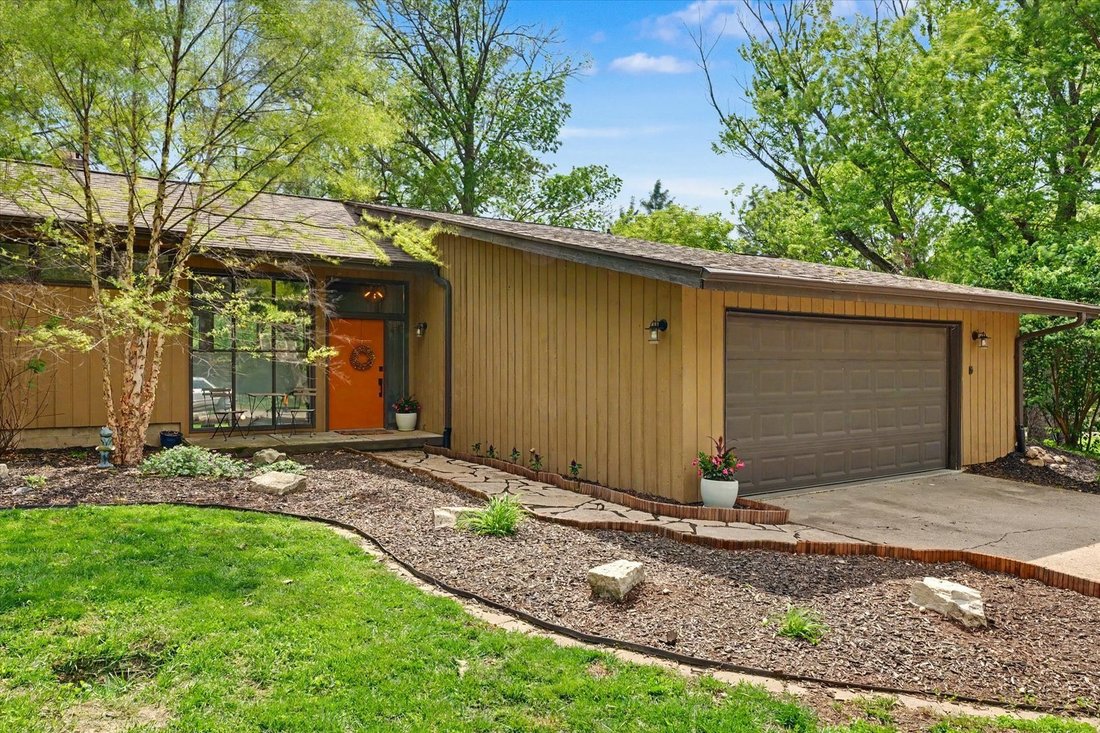House in Mahomet, Illinois, United States 4 - 17909892