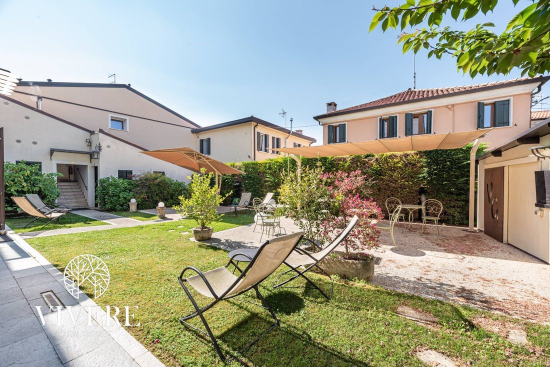 Dolo, Veneto, Italy 3 - 17264673
