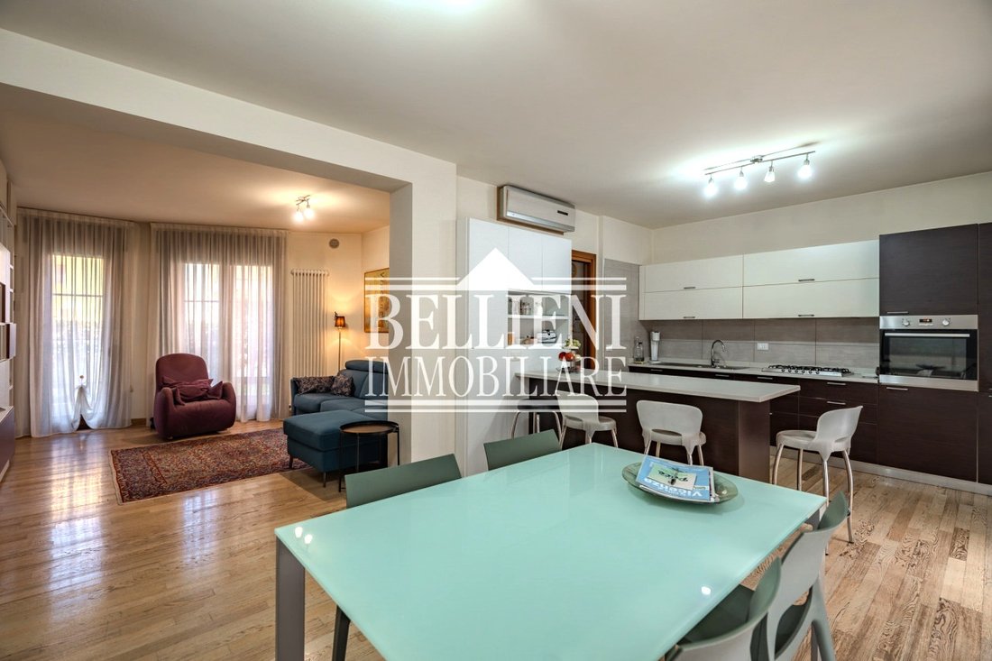 House in Center, Vicenza, Veneto 4 - 16394597