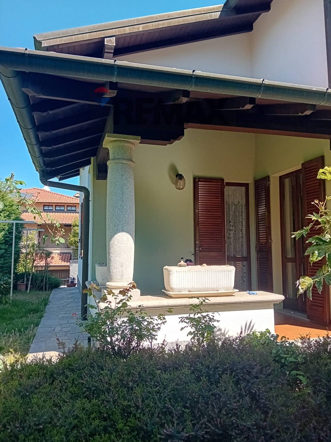 Villa in Carnago, Lombardy, Italy 4 - 17911902
