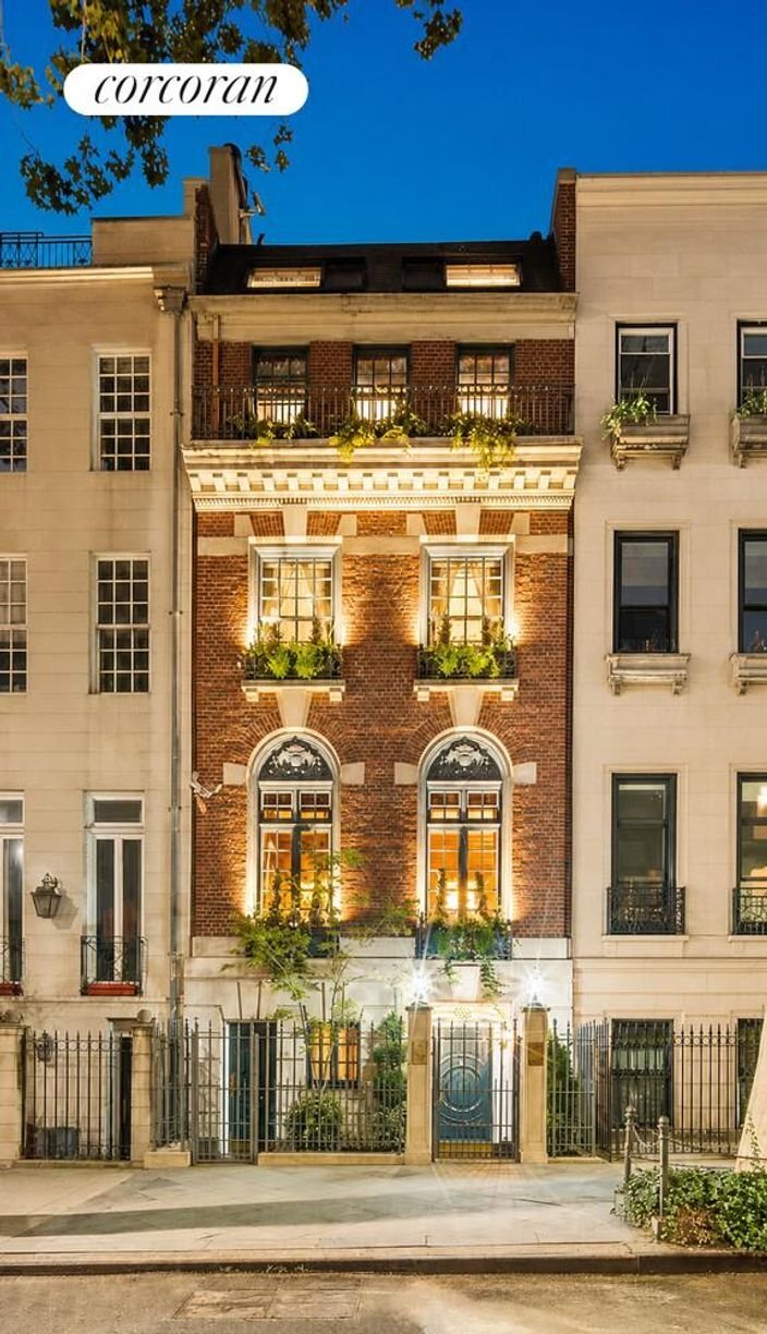 New York, New York, United States 1 - 17907973