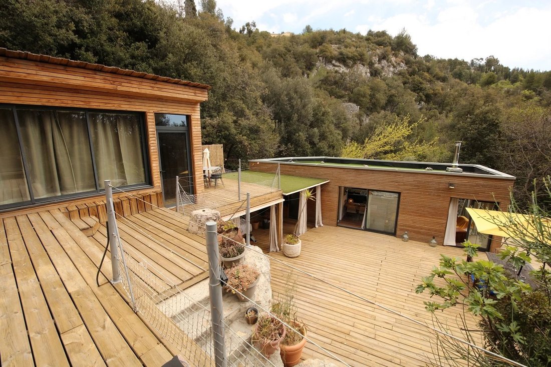 Villa in Èze, Provence-Alpes-Côte d'Azur, France 4 - 17907562
