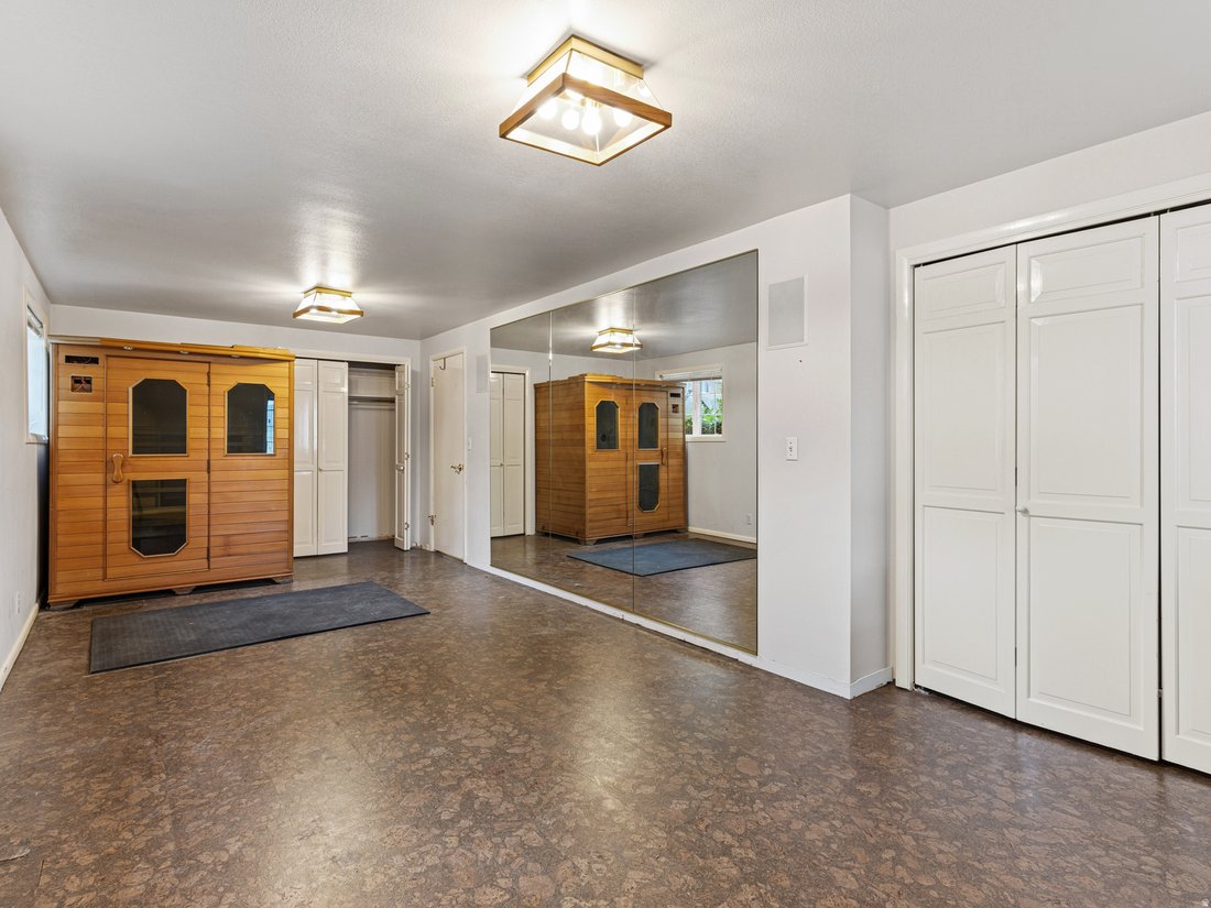 House in Salt Lake City, Utah, United States 4 - 17909546