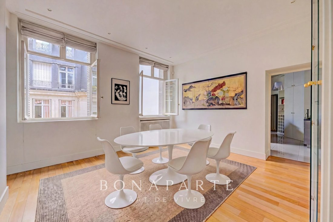 Apartment in Parc Monceau, Paris 8e Arrondissement, Paris 5 - 17908071