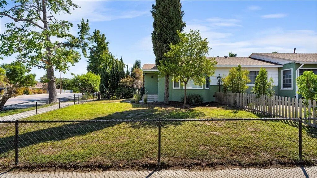 Los Angeles, California, United States 4 - 17334567