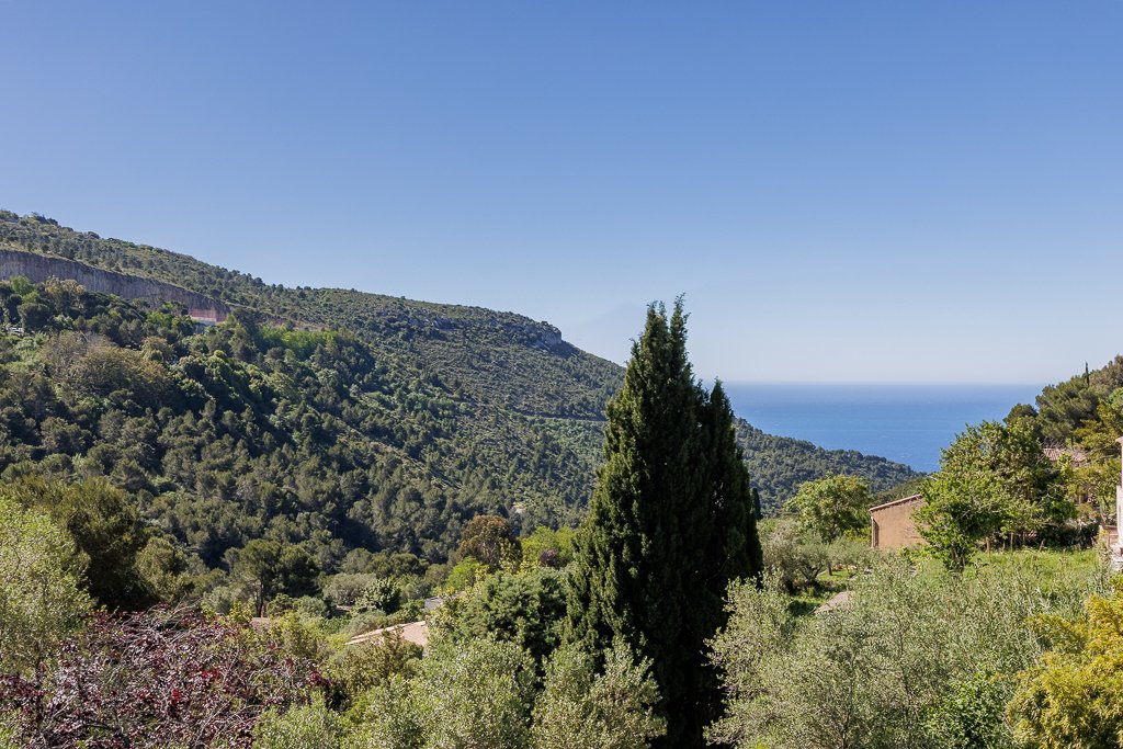 House in Èze, Provence-Alpes-Côte d'Azur, France 4 - 17907846