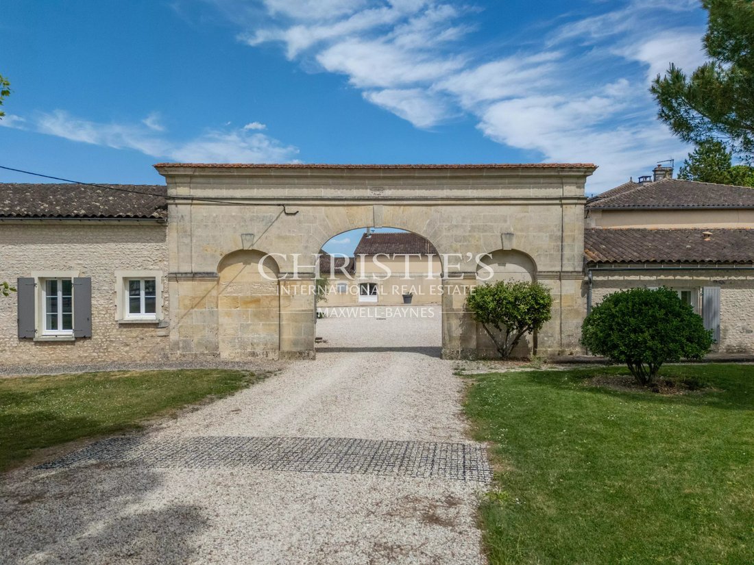 Estate in Archiac, Nouvelle-Aquitaine, France 5 - 17908084