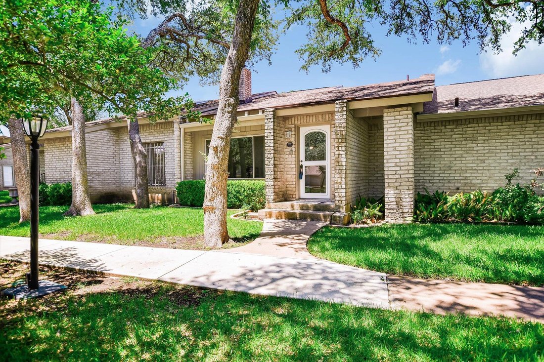 Townhouse in Austin, Texas, United States 5 - 17909747