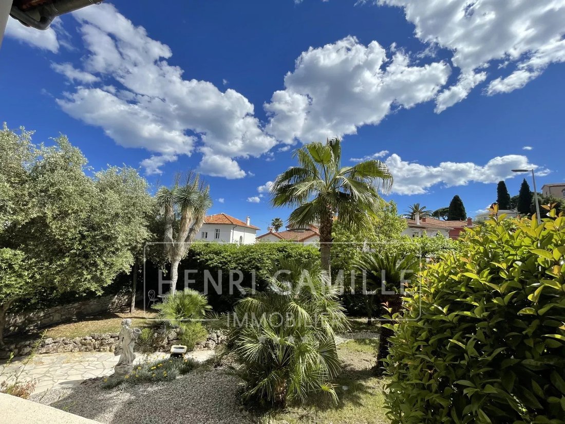 Villa in Vallergues, Cannes, France 2 - 10670996