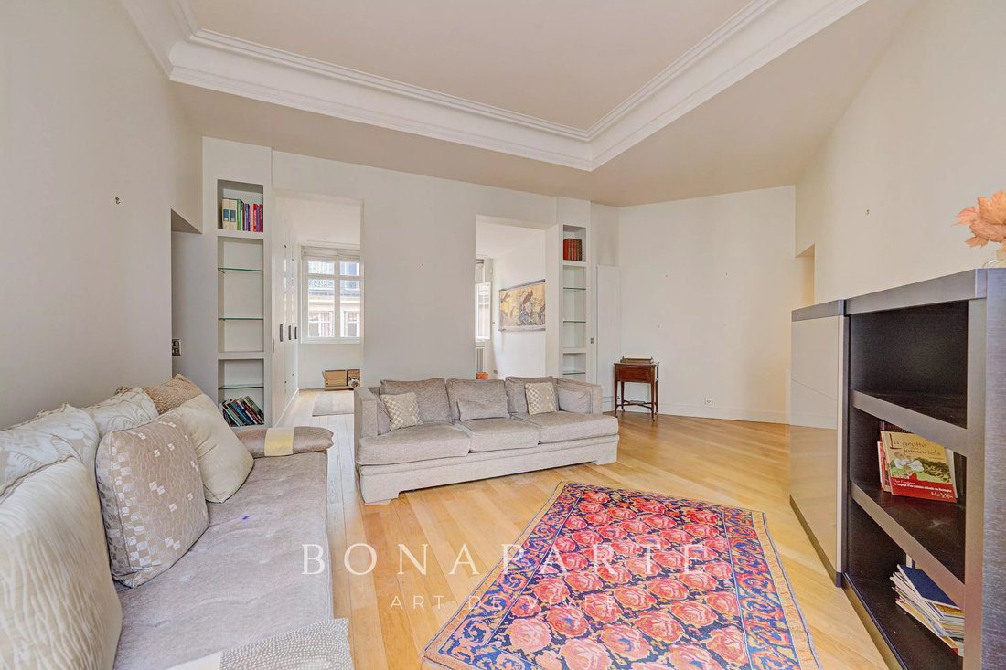 Apartment in Parc Monceau, Paris 8e Arrondissement, Paris 3 - 17908071