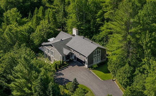 Casa a Sainte-Adèle, Québec, Canada 1