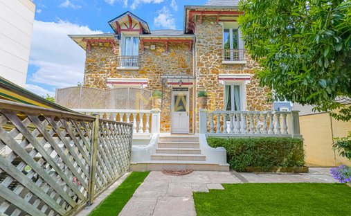 Casa en Ledru Rollin, Le Perreux-sur-Marne, Francia 1